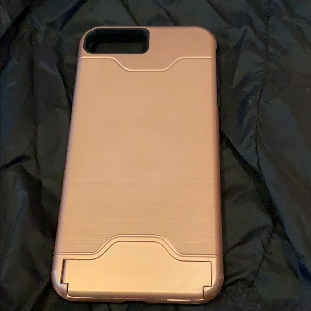 iPhone 7 Plus pink phone cover